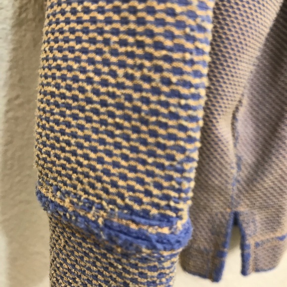 Bugatchi Shirt. Size XL. Blue & Goldish. Creative - Picture 7 of 8